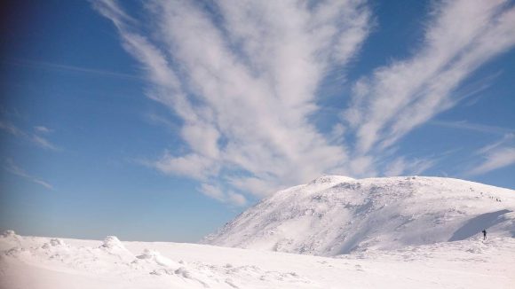 zimowy widok na Diablak, masyw Babiej Góry, Beskid Żywiecki