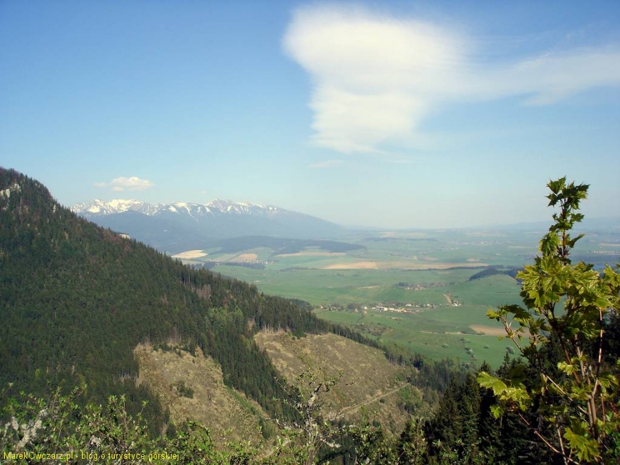 panorama Tatr z Liptowskiego Hradu -1000m