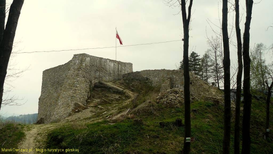 ruiny zamku muszyńskiego