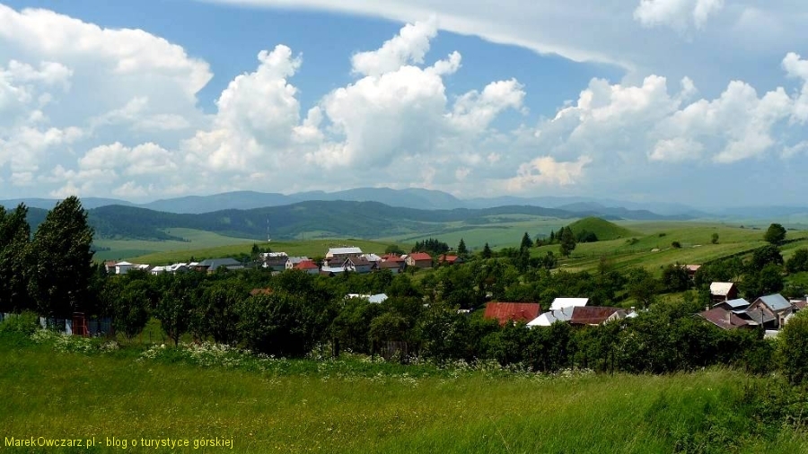 panorama wsi Kyjov ze zboczy Łysej Góry