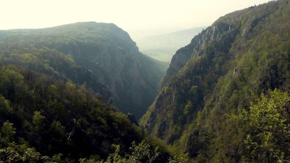 Odkrywanie raju, czyli z wizytą w Słowackim Krasie – w Dolinie Zadielskiej, na Jelenim Wierchu oraz Jasowskiej Płaninie